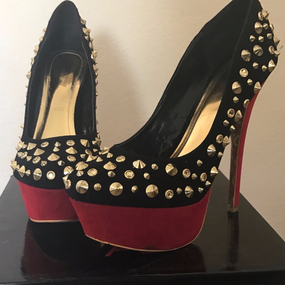 Black & Red Studded Platform Sz 10